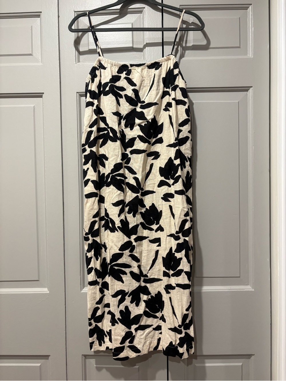 a new day Black & Cream Floral Midi Dress